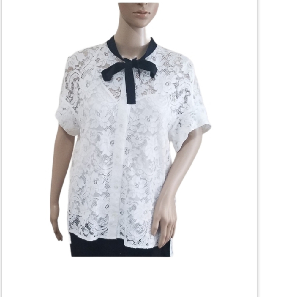 Escada white lace blouse 38 short sleeve